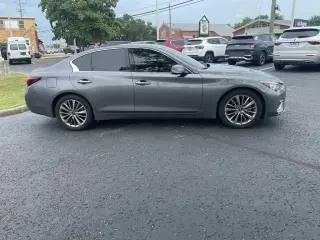 INFINITI Q50 2023 AWD Luxe Sedán de 4 puertas