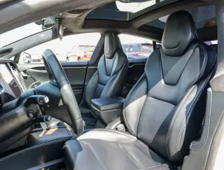Tesla Model S 2018 AWD 75D 4p Liftback