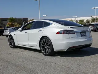 Tesla Model S 2018 AWD 75D 4p Liftback