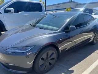 Tesla Model 3 2025 Long Range 4p Fastback