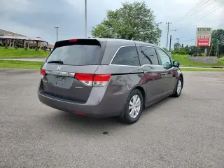 Honda Odyssey 2016 SE 4dr Mini-Van