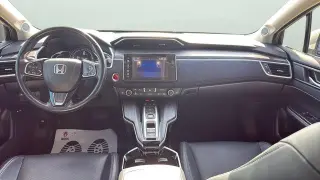 Honda Clarity Plug-In Hybrid 2018 Touring 4p Sedan