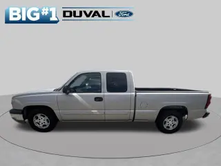 Chevrolet Silverado 1500 2004 4p Cabina Extendida LS TRD AT CB