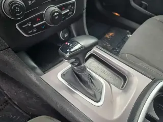 Dodge Charger 2023 SXT 4p Sedan