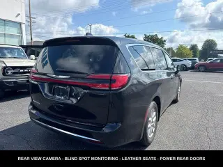 Chrysler Pacifica 2024 Touring L 4dr Mini-Van