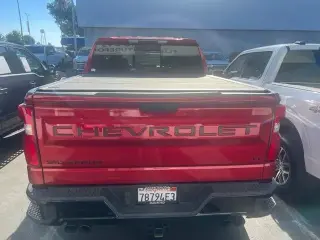 Chevrolet Silverado 1500 2021 4x4 LT Trail Boss 4p. Cabina Doble 5.8 pies CBH