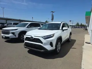 Toyota RAV4 Hybrid 2025 AWD XLE 4p SUV