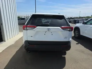 Toyota RAV4 Hybrid 2025 AWD XLE 4p SUV