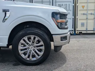 Ford F-150 2024 4x4 XLT 4p SuperCrew 5.5 ft. CB