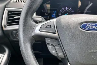 Ford Edge 2018 SEL 4dr Crossover