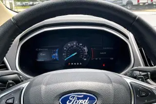 Ford Edge 2018 SEL 4dr Crossover