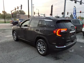 GMC Terrain 2024 SLT 4p SUV