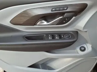 GMC Terrain 2024 SLT 4p SUV