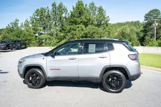 Jeep Compass 2023 4x4 Trailhawk SUV 4p