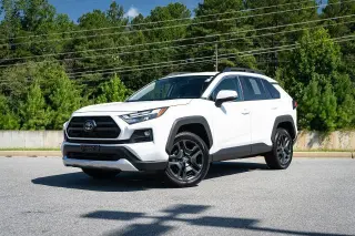 Toyota RAV4 2024 AWD Adventure 4p SUV