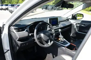 Toyota RAV4 2024 AWD Adventure 4p SUV