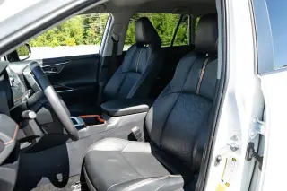 Toyota RAV4 2024 AWD Adventure 4p SUV