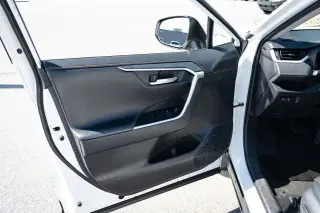 Toyota RAV4 2024 AWD Adventure 4p SUV