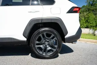 Toyota RAV4 2024 AWD Adventure 4p SUV
