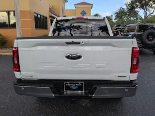Ford F-150 2023 4x4 XLT 4p SuperCrew 5.5 pies CB