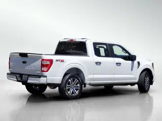 Ford F-150 2023 4x2 XL 4p SuperCrew 5.5 pies SB