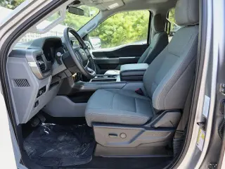 Ford F-150 2025 4x4 XLT 4p SuperCrew 5.5 ft. SB