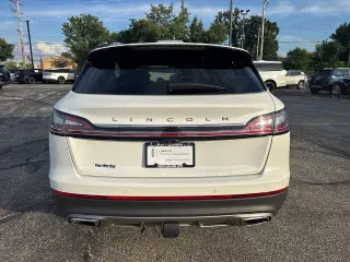 Lincoln Nautilus 2021 AWD Reserve 4p SUV