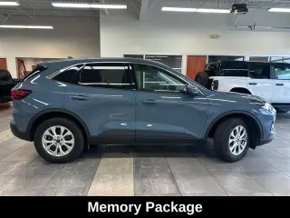 Ford Escape 2023 AWD Active 4dr SUV