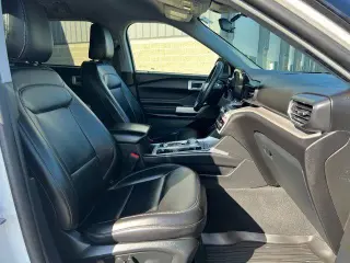 Ford Explorer 2023 AWD XLT 4p SUV