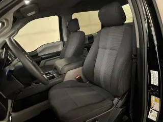 Ford F-150 2018 4x2 XL 4p SuperCrew 5.5 ft. SB