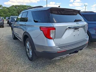 Ford Explorer 2023 AWD XLT 4dr SUV