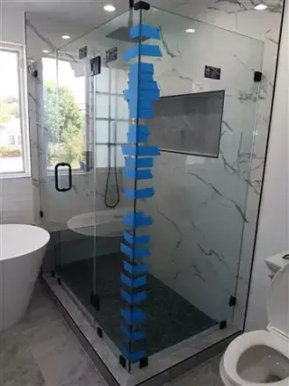SHOWER DOORS, Ventanas y más !