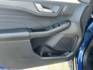 Ford Escape 2023 AWD Platinum 4p SUV