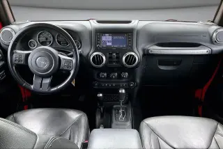 Jeep Wrangler Unlimited 2015 4x4 Sahara 4p SUV