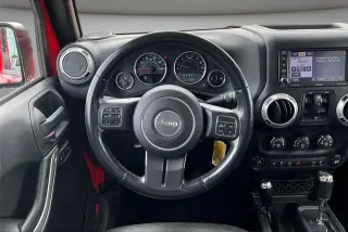 Jeep Wrangler Unlimited 2015 4x4 Sahara 4p SUV