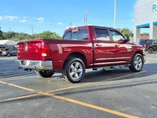 Ram 1500 2018 4x2 SLT 4dr Crew Cab 5.5 ft. SB Pickup