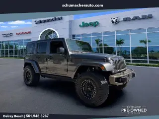 Jeep Wrangler Unlimited 2017 4x4 Sahara 4p SUV