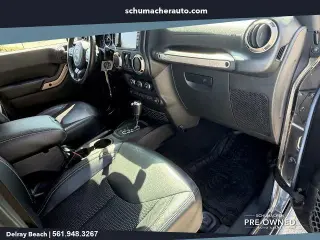 Jeep Wrangler Unlimited 2017 4x4 Sahara 4p SUV