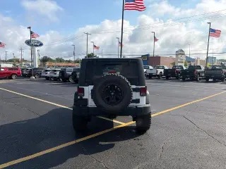 Jeep Wrangler Unlimited 2016 4x4 Rubicon 4p SUV
