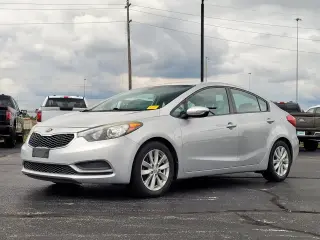 Kia Forte 2015 LX 4p Sedan 6A