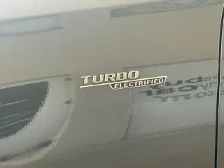 Mercedes-Benz Clase C 2023 AWD AMG C 43 4MATIC 4p Sedan