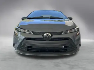 Toyota Corolla 2025 LE Sedán 4p