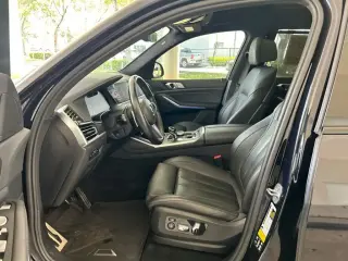 BMW X7 2022 AWD xDrive40i 4p Puertas Vehículo de Deporte y Actividades