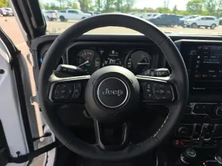 Jeep Wrangler 2025 4x4 Rubicon 4xe 4p SUV