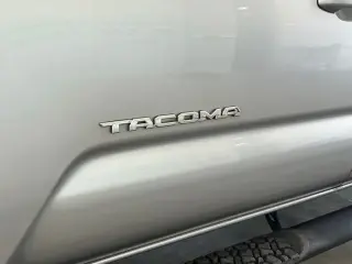 Toyota Tacoma 2022 4x2 SR5 4p Doble Cab 5.0 ft SB