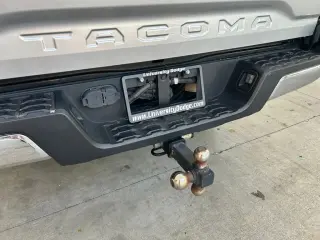 Toyota Tacoma 2022 4x2 SR5 4p Doble Cab 5.0 ft SB