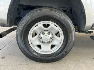 Toyota Tacoma 2022 4x2 SR5 4p Doble Cab 5.0 ft SB
