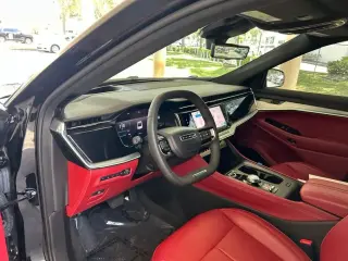Jeep Wagoneer S 2024 4x4 Edición de Lanzamiento 4p SUV