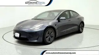 Tesla Model 3 2023 4p Sedan