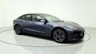 Tesla Model 3 2023 4p Sedan